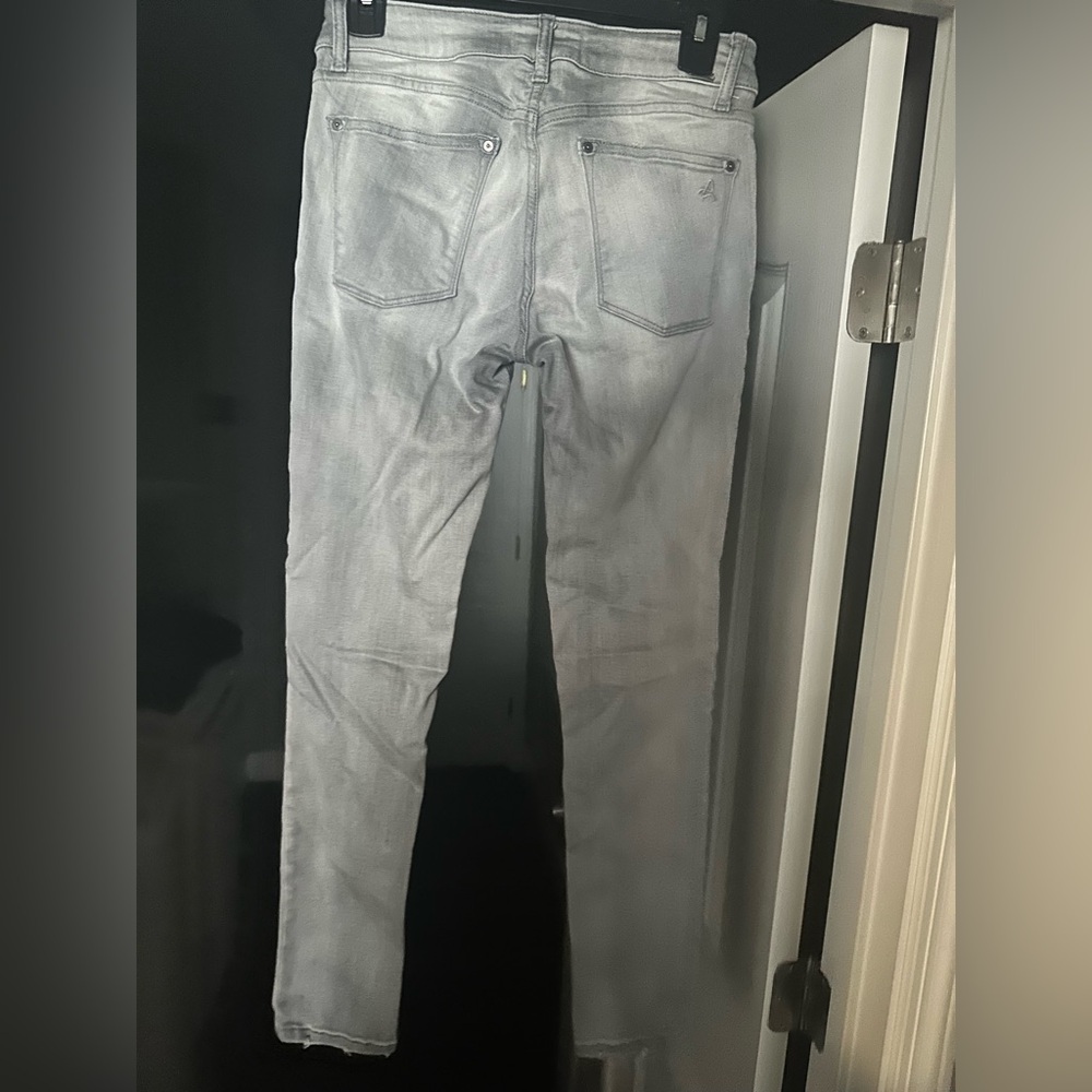 DL1961 Emma jeans size 27